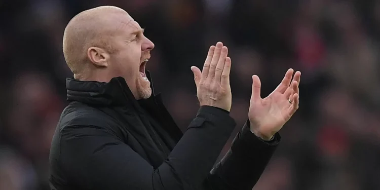 Dyche quer vencer FC Porto na estreia
