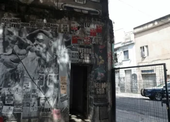 Miacena ocupa praças e ruas de São Paulo com espetáculos culturais