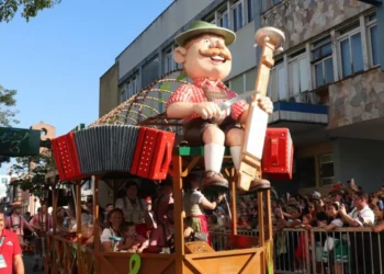 40º edição da Oktoberfest começa hoje em Blumenau (SC)