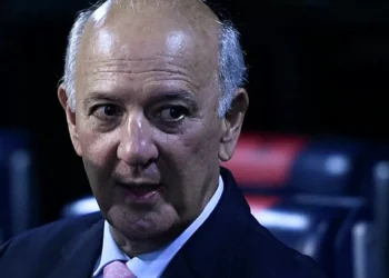 STJ mantém condenação de ex-governador Arruda por improbidade