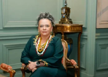 1ª negra imortal: escritora Ana Maria Gonçalves toma posse na ABL