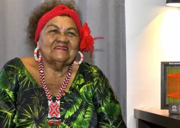 Viva Maria destaca filme que conta a trajetória de Dona Onete