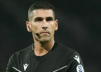 Fábio Veríssimo com arbitragem “muito satisfatória”