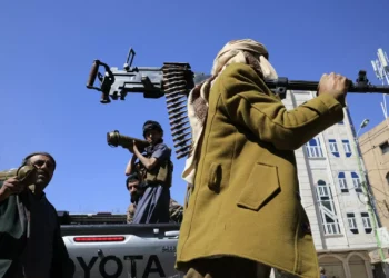 Líder dos Houthis reaparece para condenar ataques israelitas