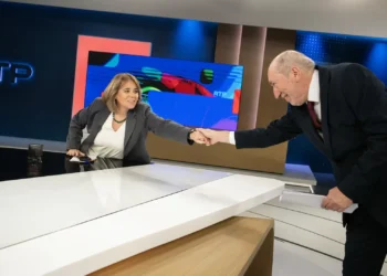 “Apelo desesperado”. Catarina Martins e António Filipe não desistem para Seguro