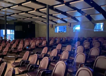 Grupo de teatro apresenta adapatação de obra de Saramago em SP