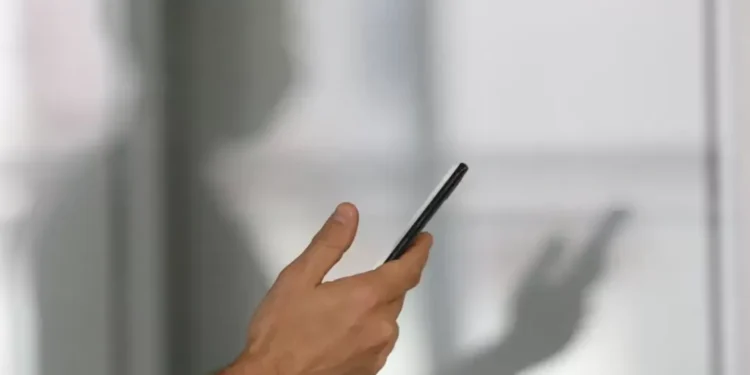 Receita alerta para falsas cobranças com nome e CPF do contribuinte