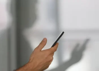 Receita alerta para falsas cobranças com nome e CPF do contribuinte