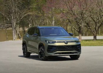 Stellantis, Ford, Volkswagen: o que as montadoras preparam para 2026