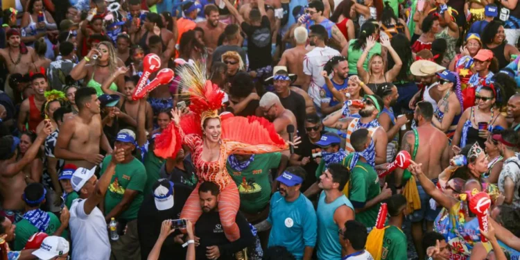 Carnaval no Recife terá mais de 3 mil atrações em 50 polos da cidade