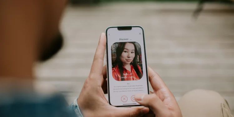 Como se proteger do ‘golpe do amor’