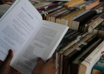 Metade dos brasileiros não lê livros, aponta pesquisa