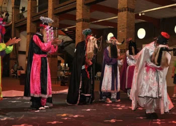 Festejos do Dia de Reis mantêm tradição cultural pelo país