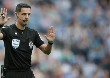 Nota 2 para Gustavo Correia. “Gonçalo Inácio não é lance para vermelho”