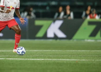 Ministérios repudiam ato de machismo contra árbitra no Brasileirão