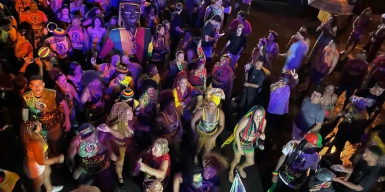 Carnaval: Bloco do Reggae celebra Bob Marley e Jimmy Cliff em São Luís