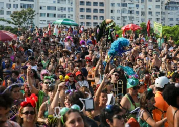 Os melhores blocos para encontrar um amor no Carnaval do Rio