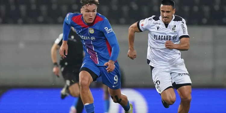 Empate em Guimarães