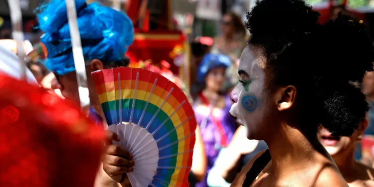 Carnaval: Rio espera 8 milhões de foliões em blocos, bailes e desfiles