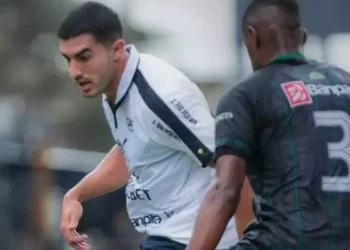 Remo evita derrota no fim e enfrenta Águia nas quartas do Paraense