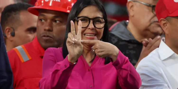 Portugal apoia levantamento de sanções da UE contra Delcy Rodríguez