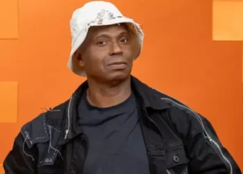 Edilson Capetinha se pronuncia pela primeira vez após expulsão do BBB 26