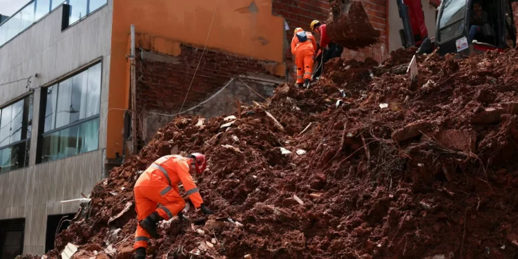 Número de mortes causadas pelas chuvas em Minas sobe para 59